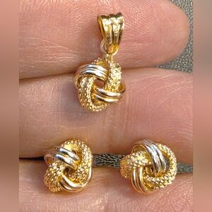 💛Cinnamon Tricolor 18k Pendant And Earrings Set